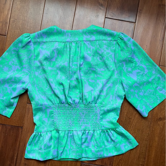 RODEBJER Short Sleeve Floral Print Top - Picture 10 of 11